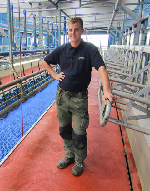 Choose the parlour that suits your needs